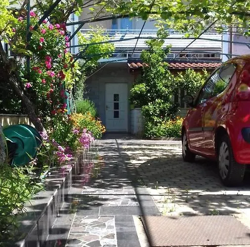 Bella Vista Park View 아파트